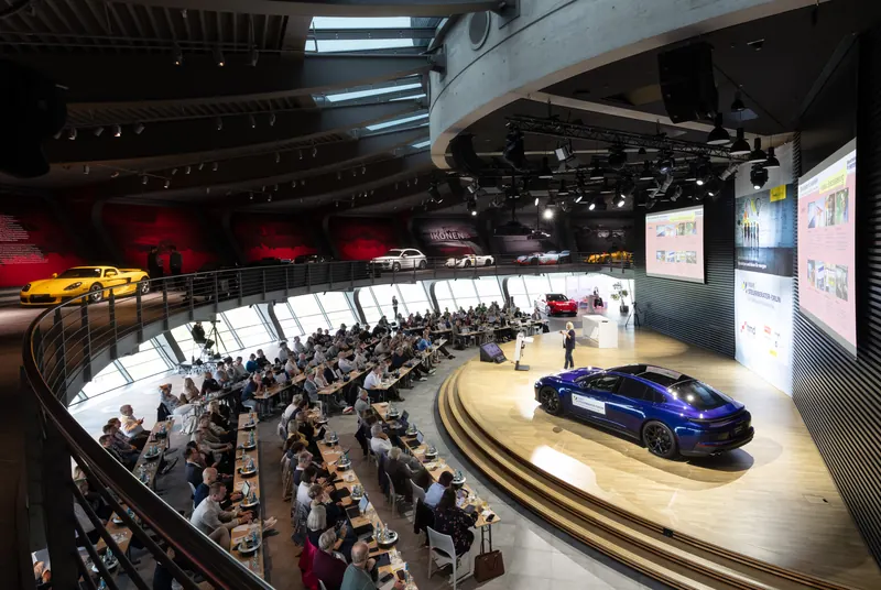 Sportwagen im Porsche Experience Center Leipzig